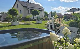 VIP VILLAGE Las Woda Rower - Podgrzewany Basen, Balia, Sauna